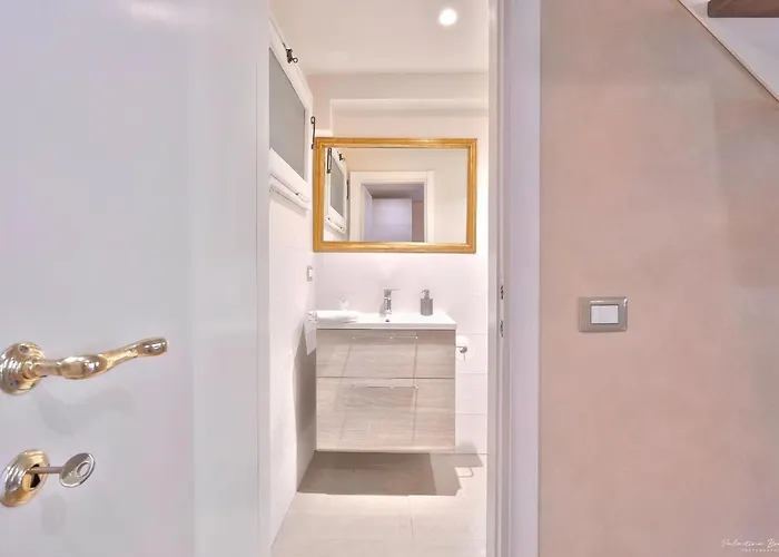 Your Nest In * Firenze